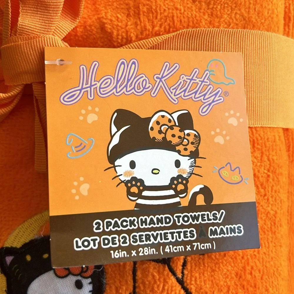 Hello Kitty Halloween hand towels NWT 2 pc - Picture 2 of 4